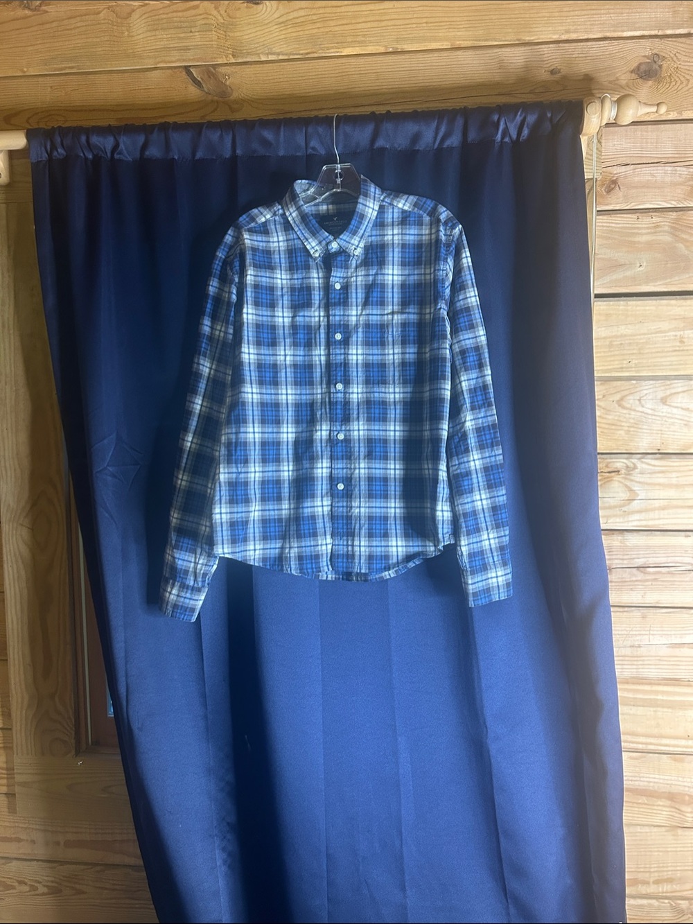 Ametican Eagle seriously soft plaid button up shirt, classic fit blue gray L